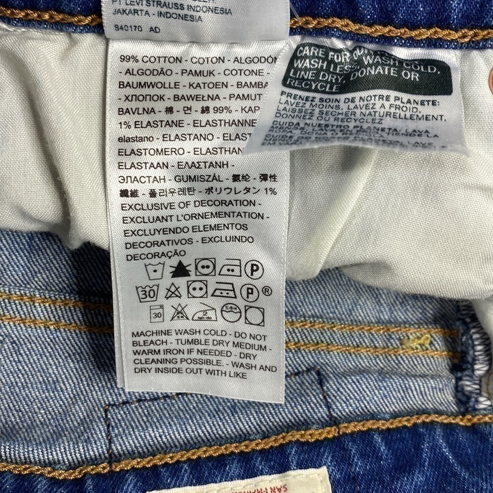 Levi's Premium Ribcage Shorts Button Fly Size 30 (flawed) - Picture 7 of 12